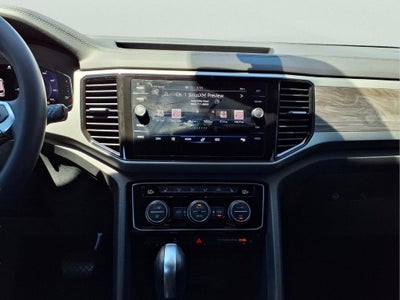 2023 Volkswagen Atlas Cross Sport 2.0T SE w/Technology