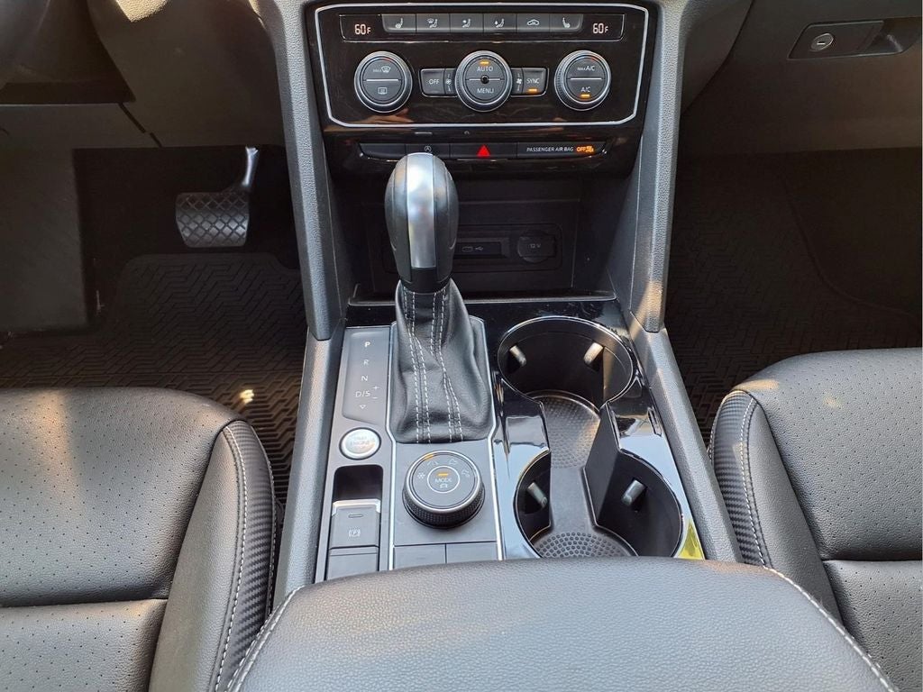 2023 Volkswagen Atlas Cross Sport 2.0T SE w/Technology