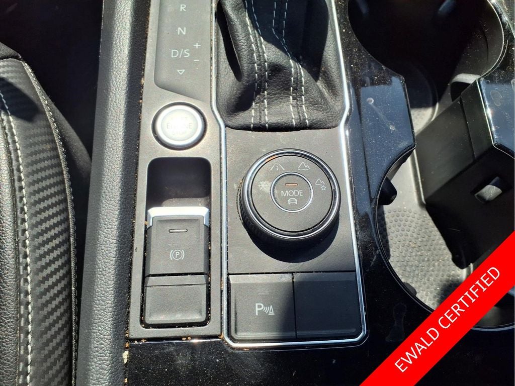 2023 Volkswagen Atlas Cross Sport 2.0T SE w/Technology