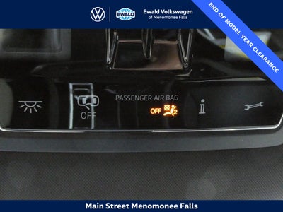 2025 Volkswagen Atlas Cross Sport 2.0T SE w/Technology