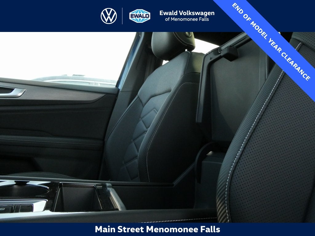 2025 Volkswagen Atlas Cross Sport 2.0T SE w/Technology