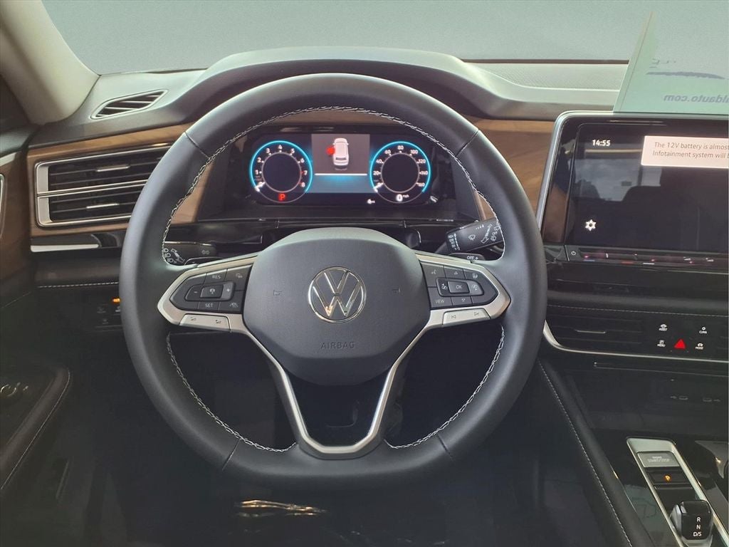 2026 Volkswagen Atlas SE w/Technology