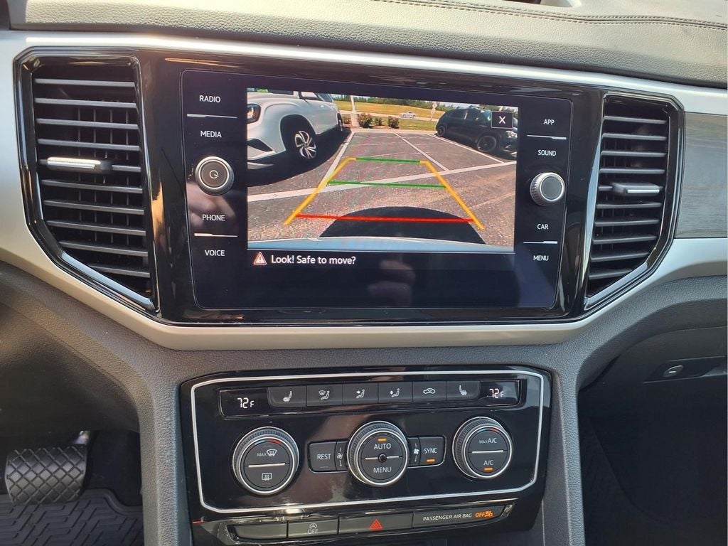 2023 Volkswagen Atlas 3.6L V6 SE w/Technology