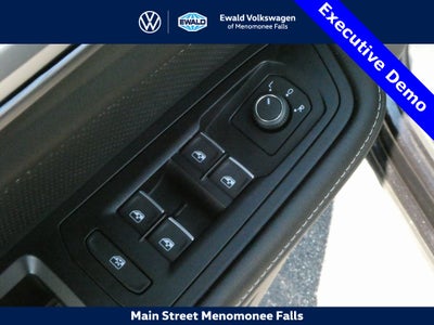 2025 Volkswagen Atlas Cross Sport 2.0T SE