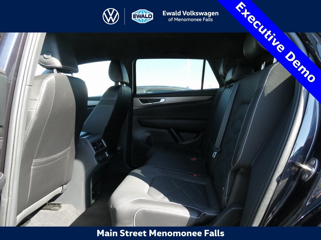 2025 Volkswagen Atlas Cross Sport 2.0T SE