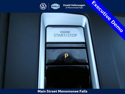 2025 Volkswagen Atlas Cross Sport 2.0T SE