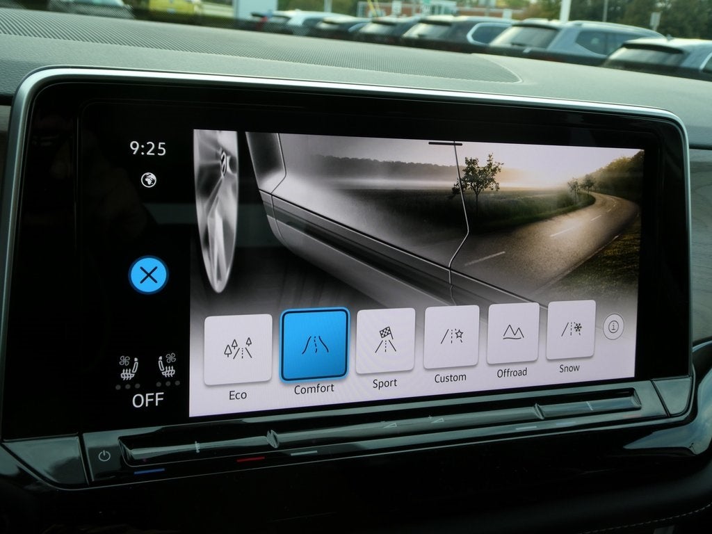 2026 Volkswagen Atlas 2.0T SE