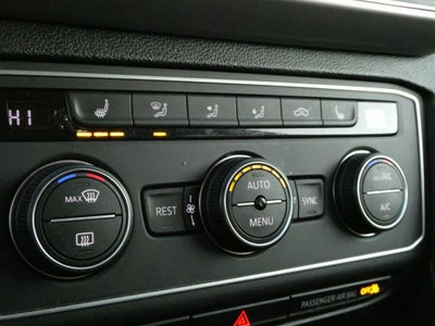 2019 Volkswagen Atlas 2.0T SE w/Technology w/Technology