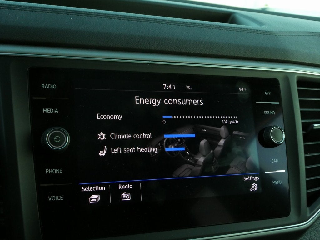 2019 Volkswagen Atlas 2.0T SE w/Technology w/Technology