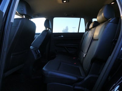 2019 Volkswagen Atlas 2.0T SE w/Technology w/Technology