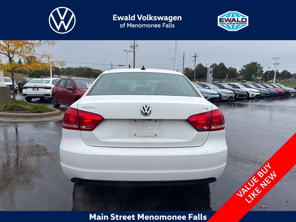2015 Volkswagen Passat 1.8T S