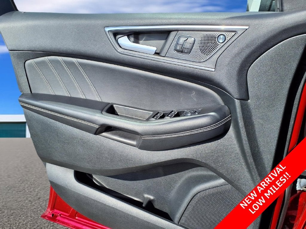 2023 Ford Edge ST