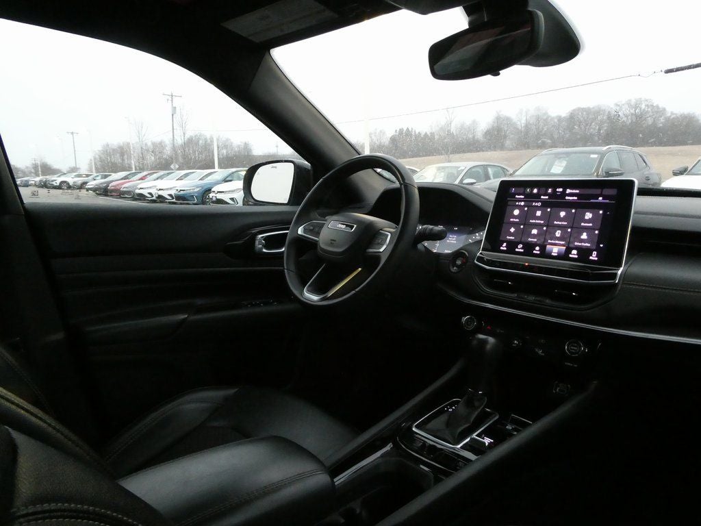 2023 Jeep Compass Altitude