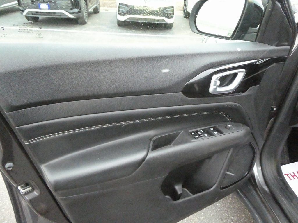 2023 Jeep Compass Altitude