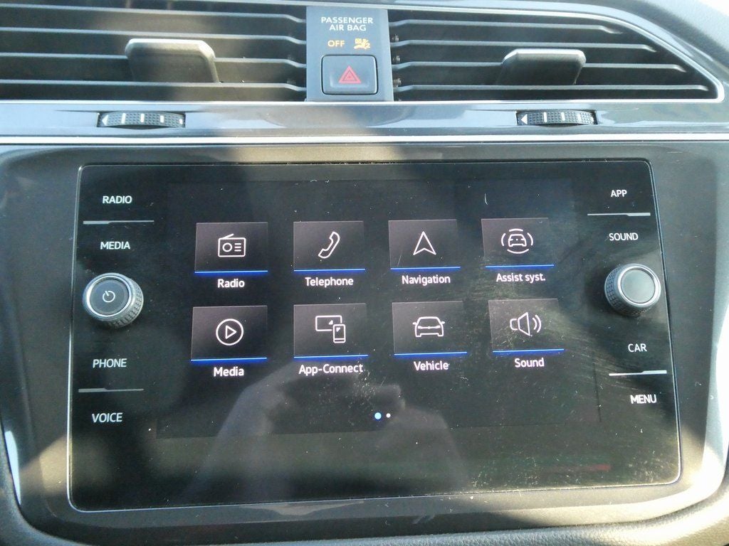 2022 Volkswagen Tiguan 2.0T SE