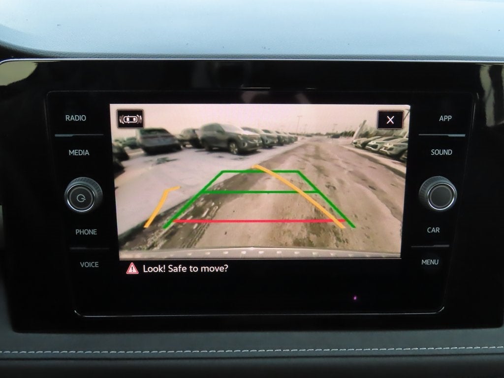 2026 Volkswagen Taos 1.5T SE Black