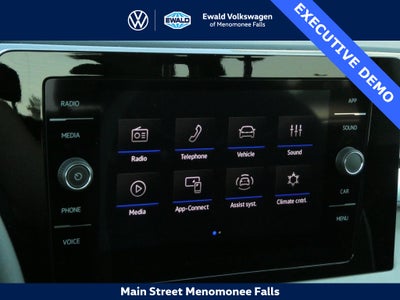 2025 Volkswagen Taos 1.5T SE Black 4MOTION