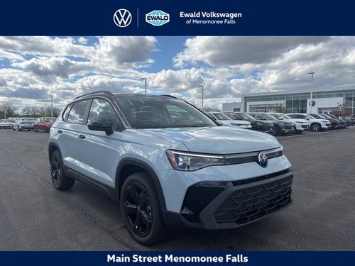 2026 Volkswagen Taos 1.5T SE Black