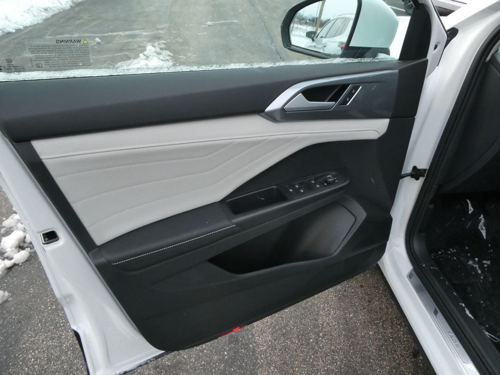 2026 Volkswagen Taos 1.5T SEL