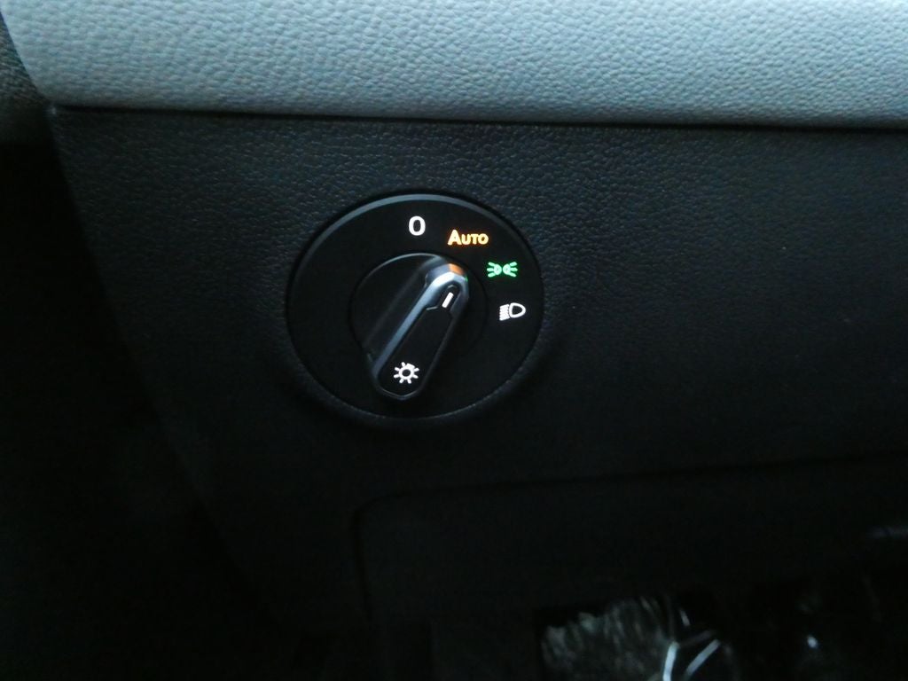 2026 Volkswagen Taos 1.5T SEL