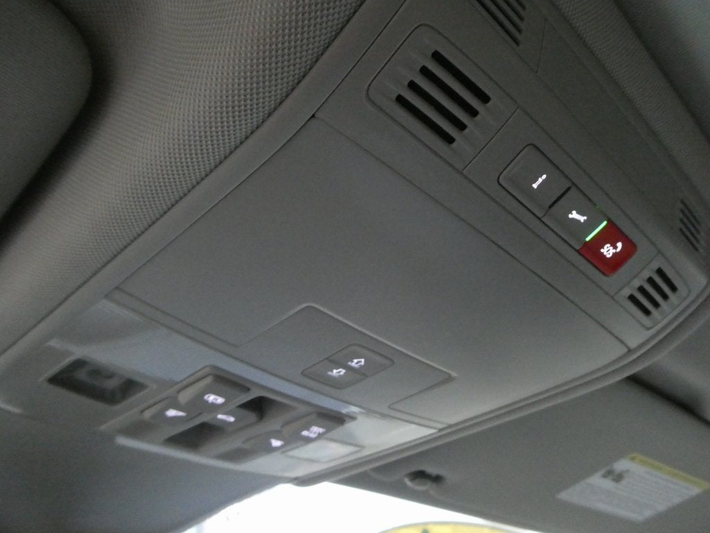 2024 Volkswagen Tiguan 2.0T Wolfsburg Edition AWD