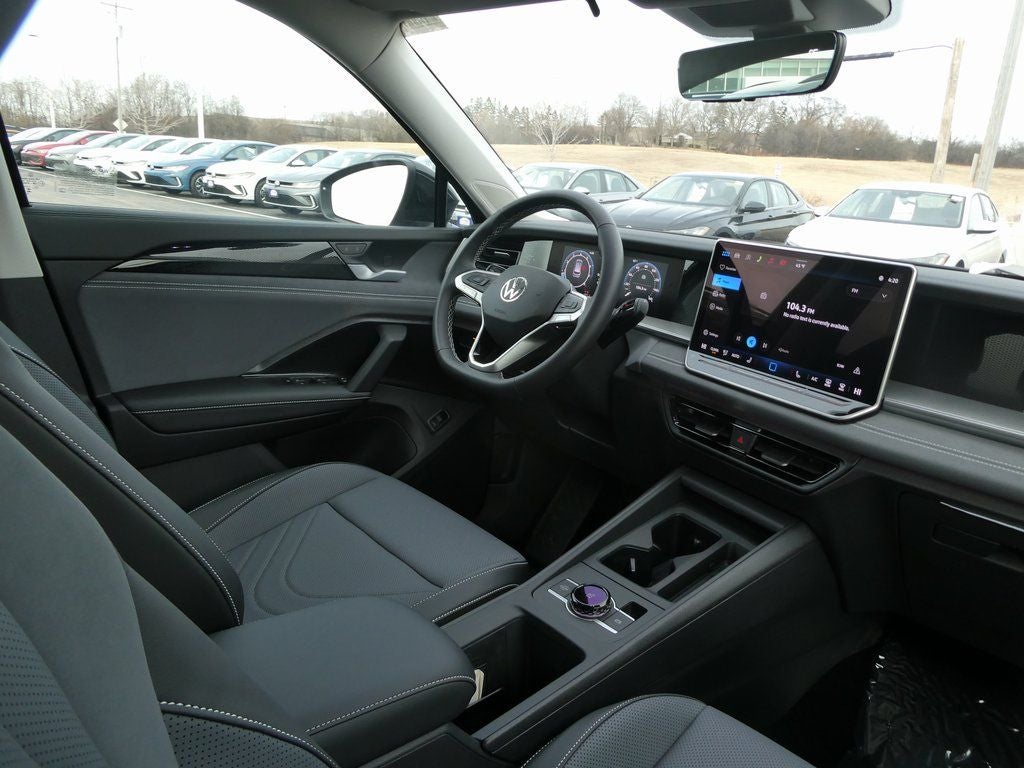 2026 Volkswagen Tiguan 2.0T SE