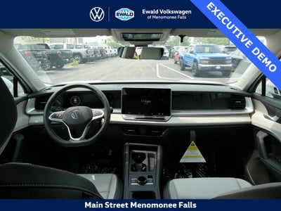 2025 Volkswagen Tiguan 2.0T SE