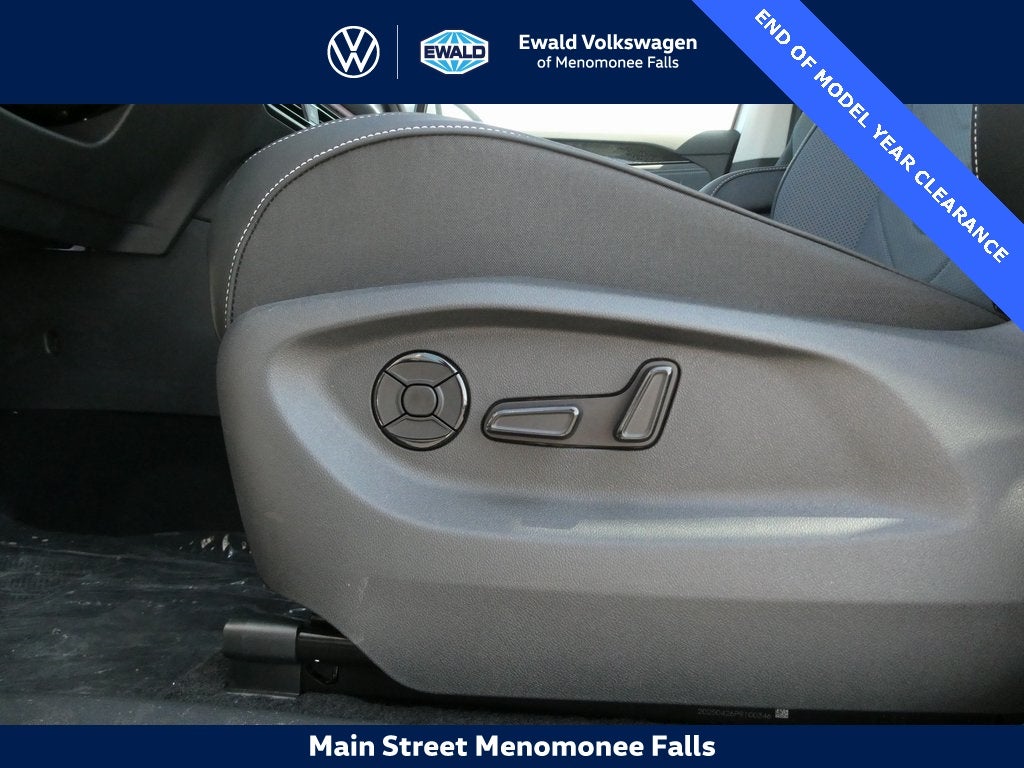 2025 Volkswagen Tiguan 2.0T SE