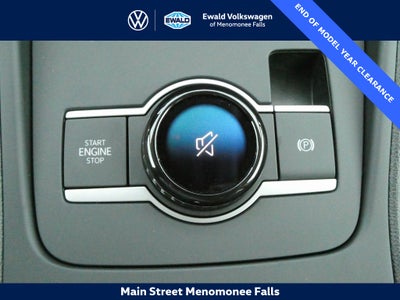 2025 Volkswagen Tiguan 2.0T SE