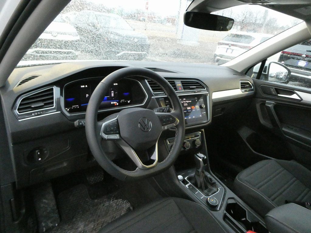2024 Volkswagen Tiguan 2.0T S