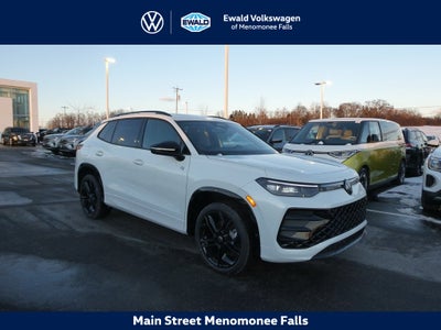 2026 Volkswagen Tiguan 2.0T SE R-Line Black