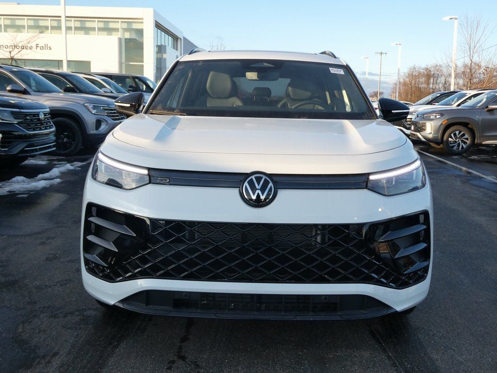 2026 Volkswagen Tiguan 2.0T SE R-Line Black