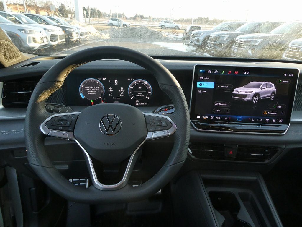 2026 Volkswagen Tiguan 2.0T SE R-Line Black