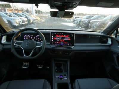 2026 Volkswagen Tiguan 2.0T SE R-Line Black