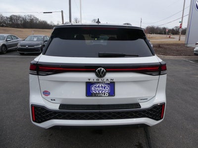 2026 Volkswagen Tiguan 2.0T SE R-Line Black