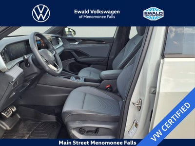 2025 Volkswagen Tiguan 2.0T SE R-Line Black