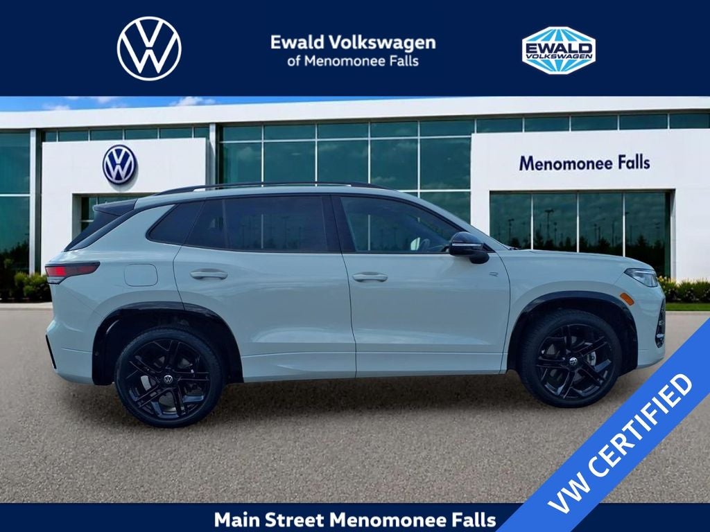 2025 Volkswagen Tiguan 2.0T SE R-Line Black