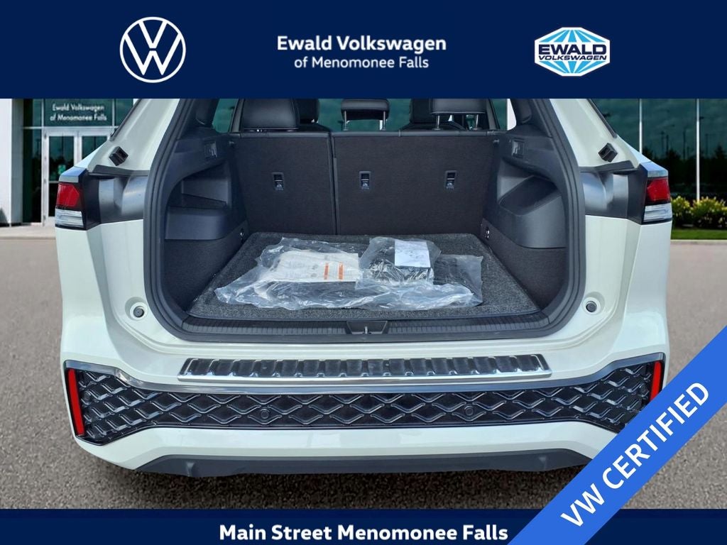2025 Volkswagen Tiguan 2.0T SE R-Line Black
