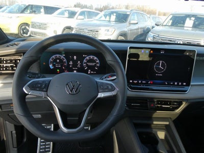 2026 Volkswagen Tiguan 2.0T SE R-Line Black