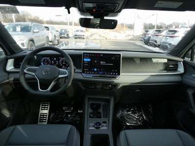 2026 Volkswagen Tiguan 2.0T SE R-Line Black