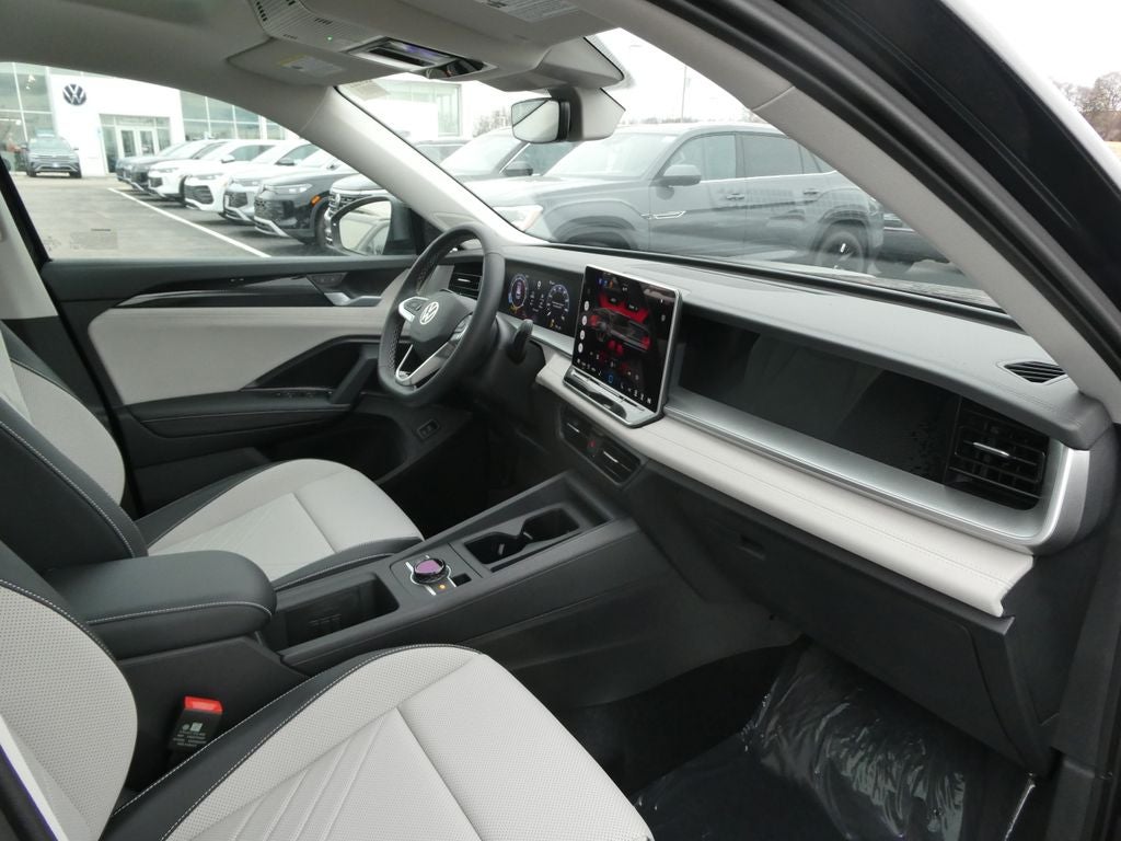 2026 Volkswagen Tiguan 2.0T SE