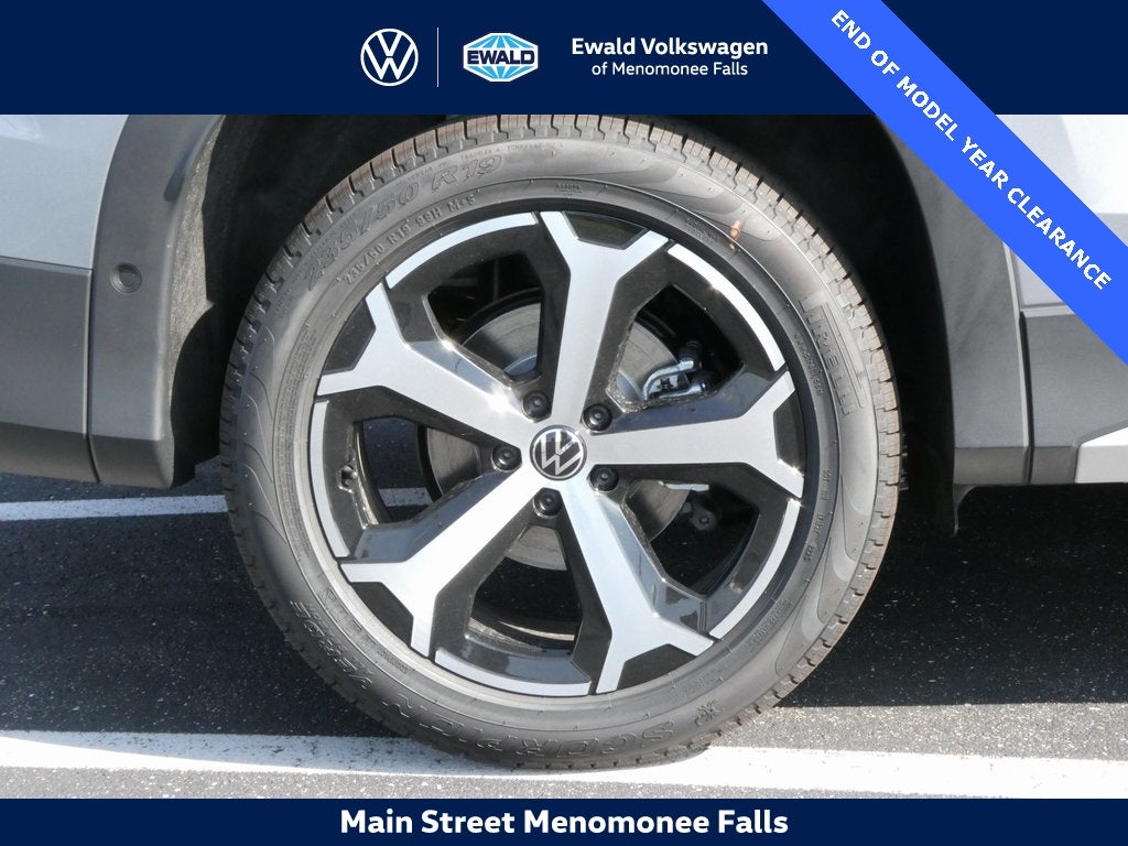 2025 Volkswagen Tiguan 2.0T SE