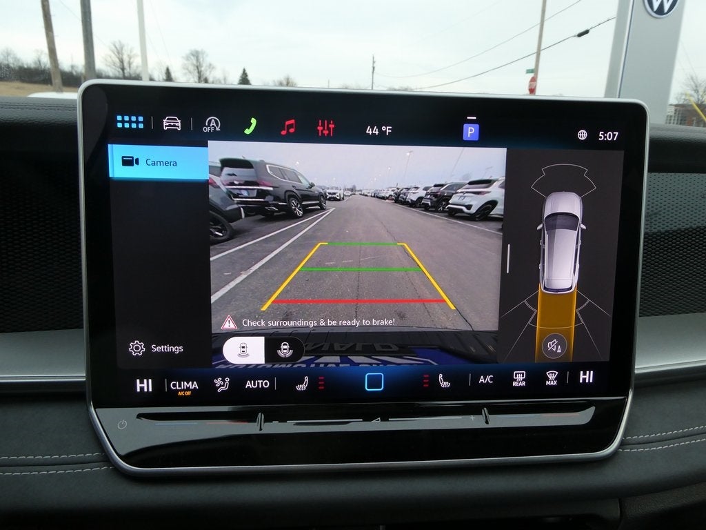 2026 Volkswagen Tiguan 2.0T SE