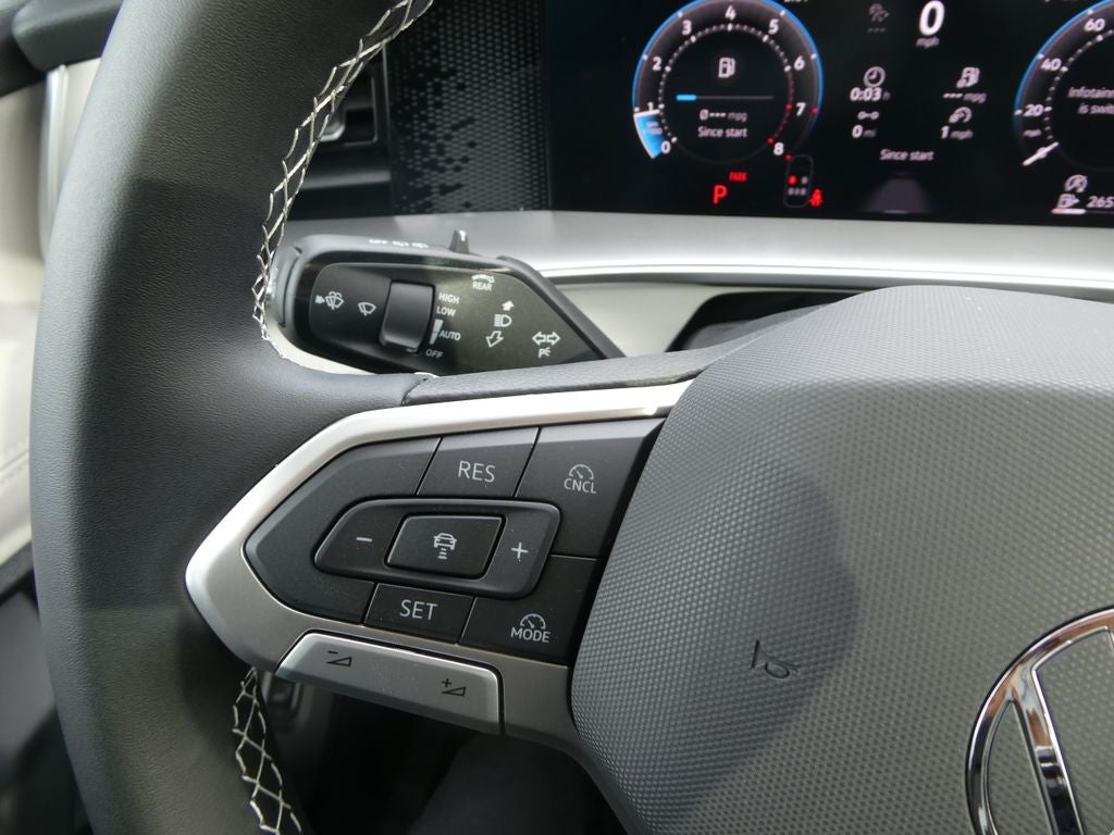 2026 Volkswagen Tiguan 2.0T SE