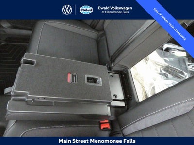 2025 Volkswagen Taos 1.5T SE