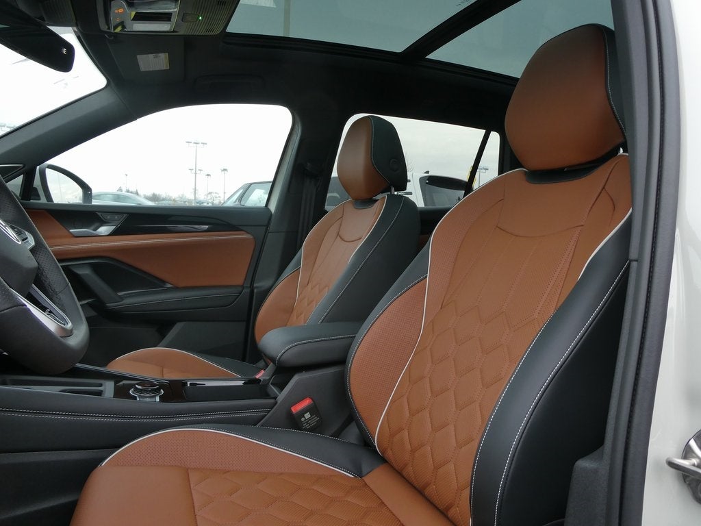 2026 Volkswagen Tiguan 2.0T SEL R-Line Turbo