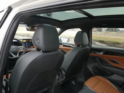 2026 Volkswagen Tiguan 2.0T SEL R-Line Turbo