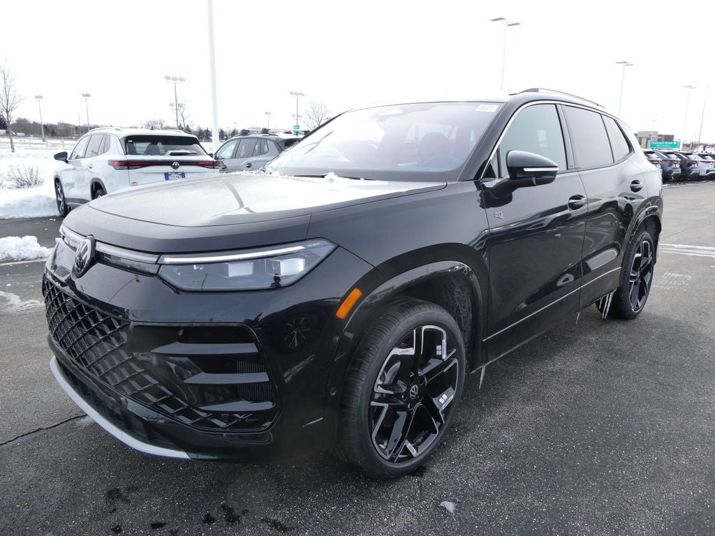 2026 Volkswagen Tiguan 2.0T SEL R-Line Turbo