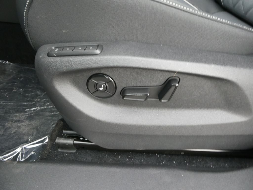 2026 Volkswagen Tiguan 2.0T SEL R-Line Turbo