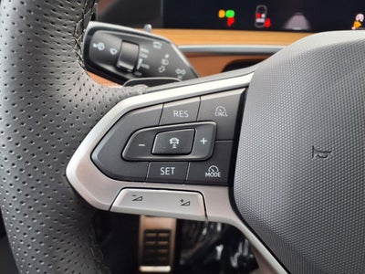 2026 Volkswagen Tiguan 2.0T SEL R-Line